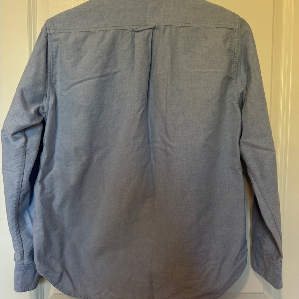 Everlane Light Blue Oxford Shirt - Picture 2 of 4